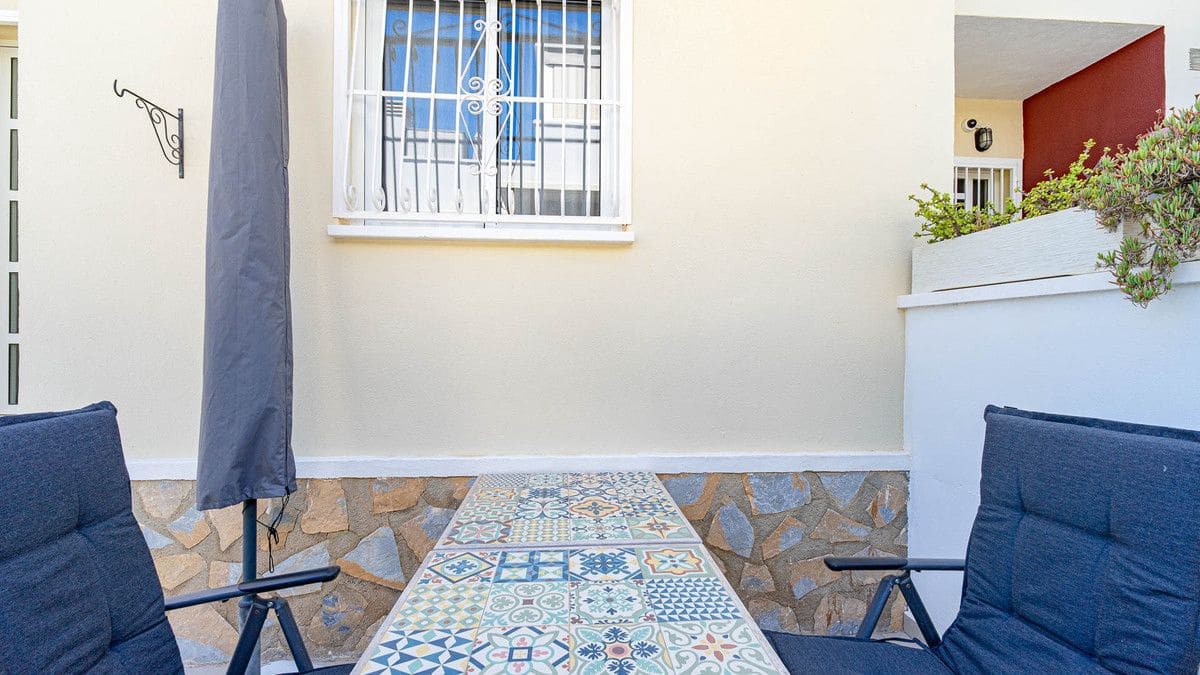 3 bedroom Townhouse for sale in Dona Pepa - € 285,000 (Ref: 10018615)