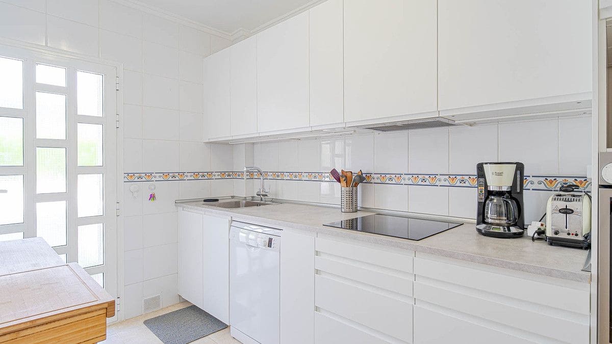 3 bedroom Townhouse for sale in Dona Pepa - € 285,000 (Ref: 10018615)