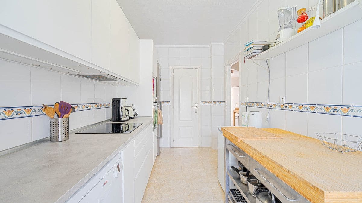 3 bedroom Townhouse for sale in Dona Pepa - € 285,000 (Ref: 10018615)