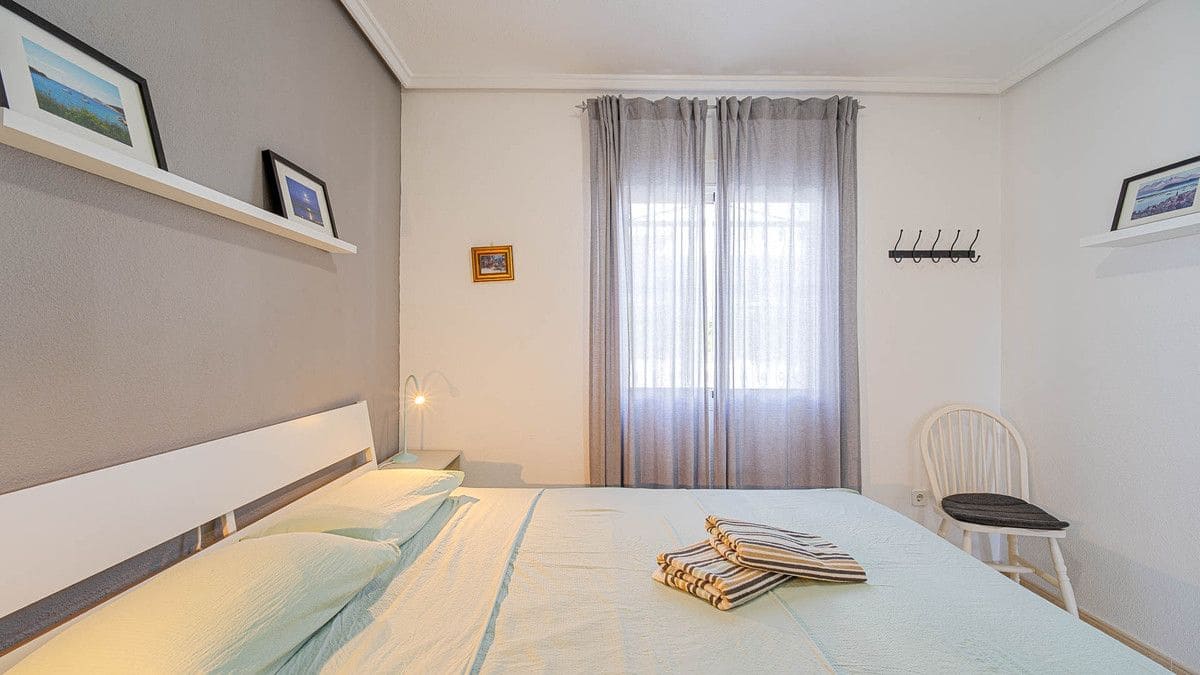 3 bedroom Townhouse for sale in Dona Pepa - € 285,000 (Ref: 10018615)
