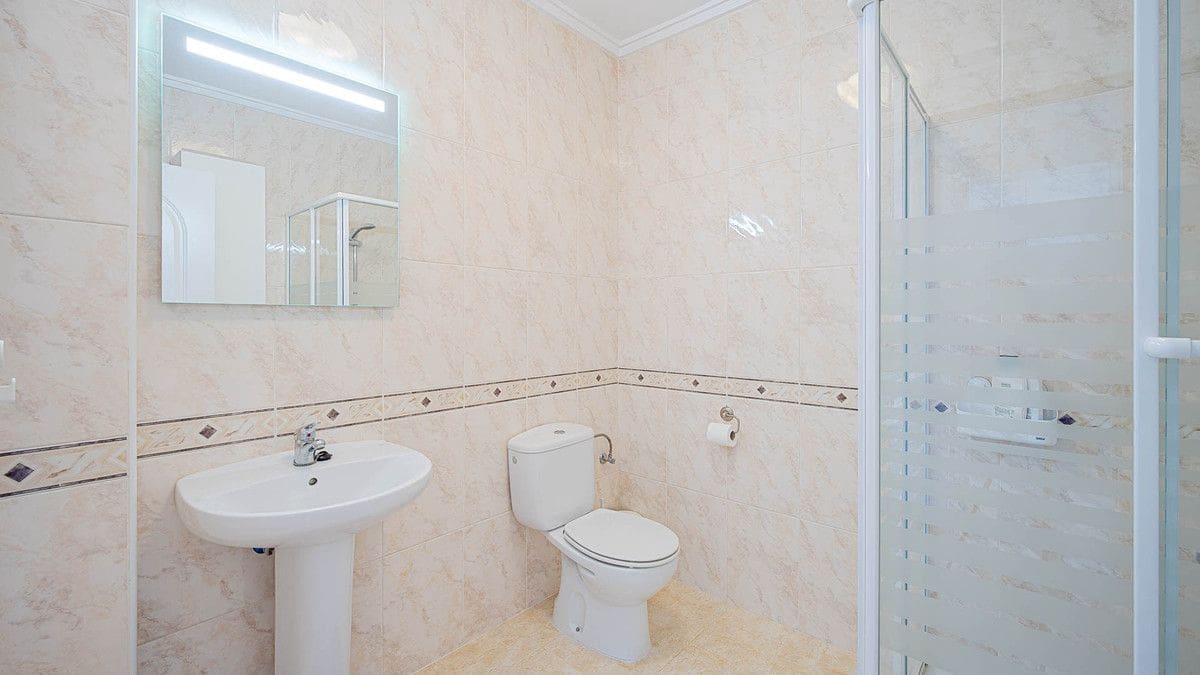 3 bedroom Townhouse for sale in Dona Pepa - € 285,000 (Ref: 10018615)