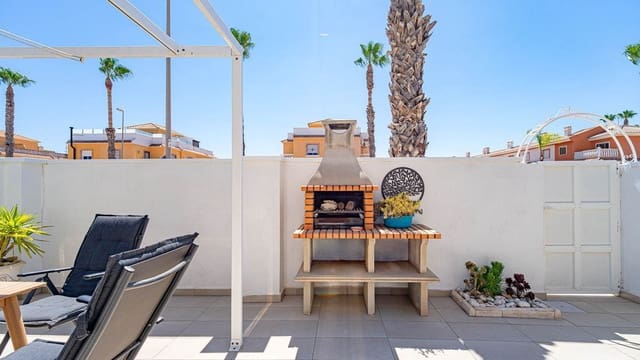 3 bedroom Townhouse for sale in Doña Pepa, Rojales - € 285,000 (Ref: 10018615)