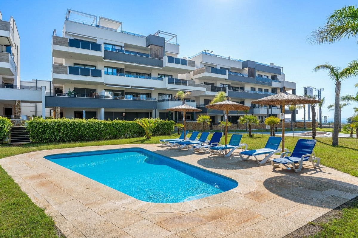 2 Zimmer Apartment zu verkaufen in La Zenia - 350.000 € (Ref: 10019201)