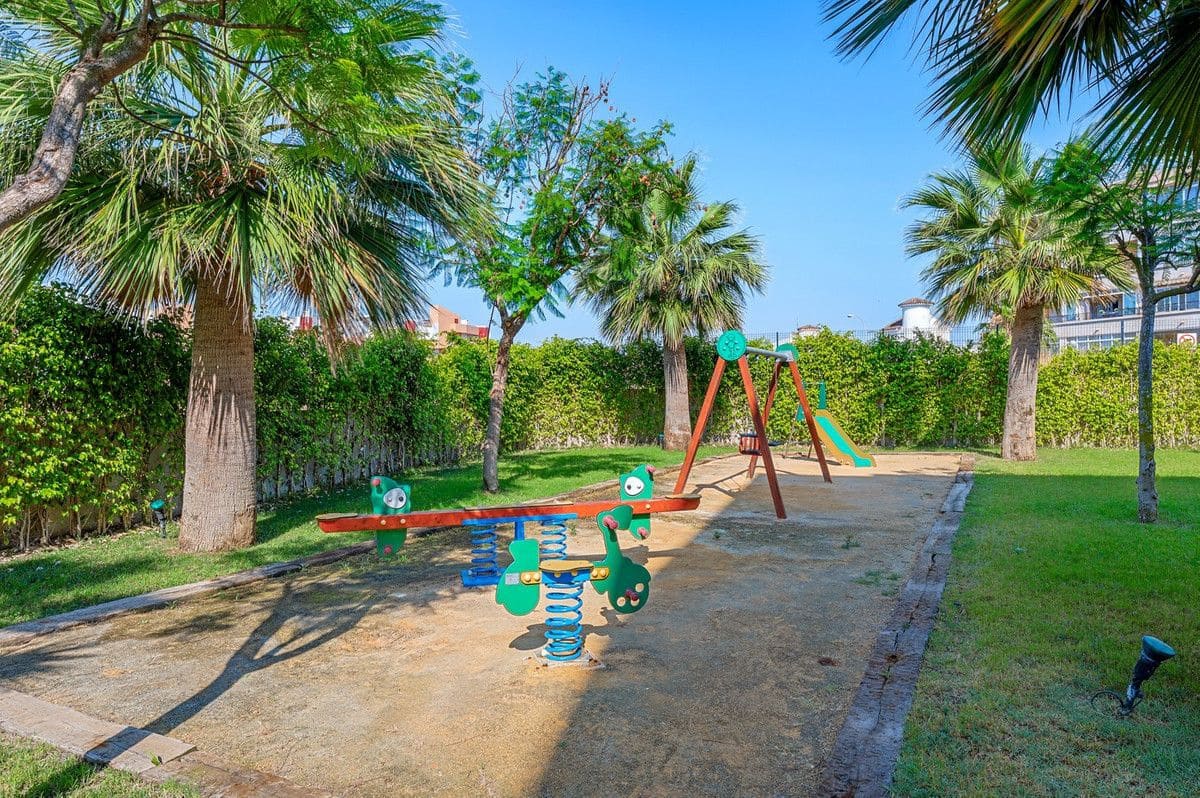 2 Zimmer Apartment zu verkaufen in La Zenia - 350.000 € (Ref: 10019201)