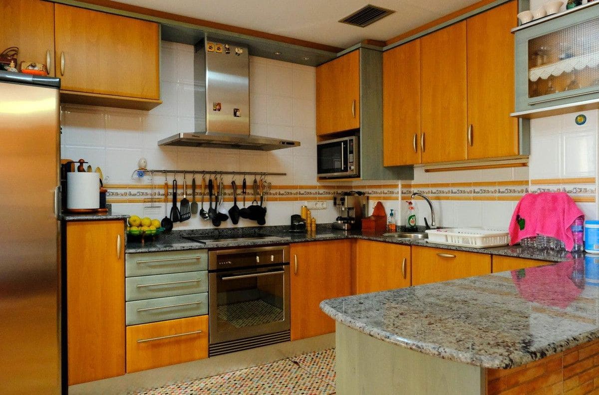 5 bedroom Villa for sale in Orihuela - € 675,000 (Ref: 10019207)
