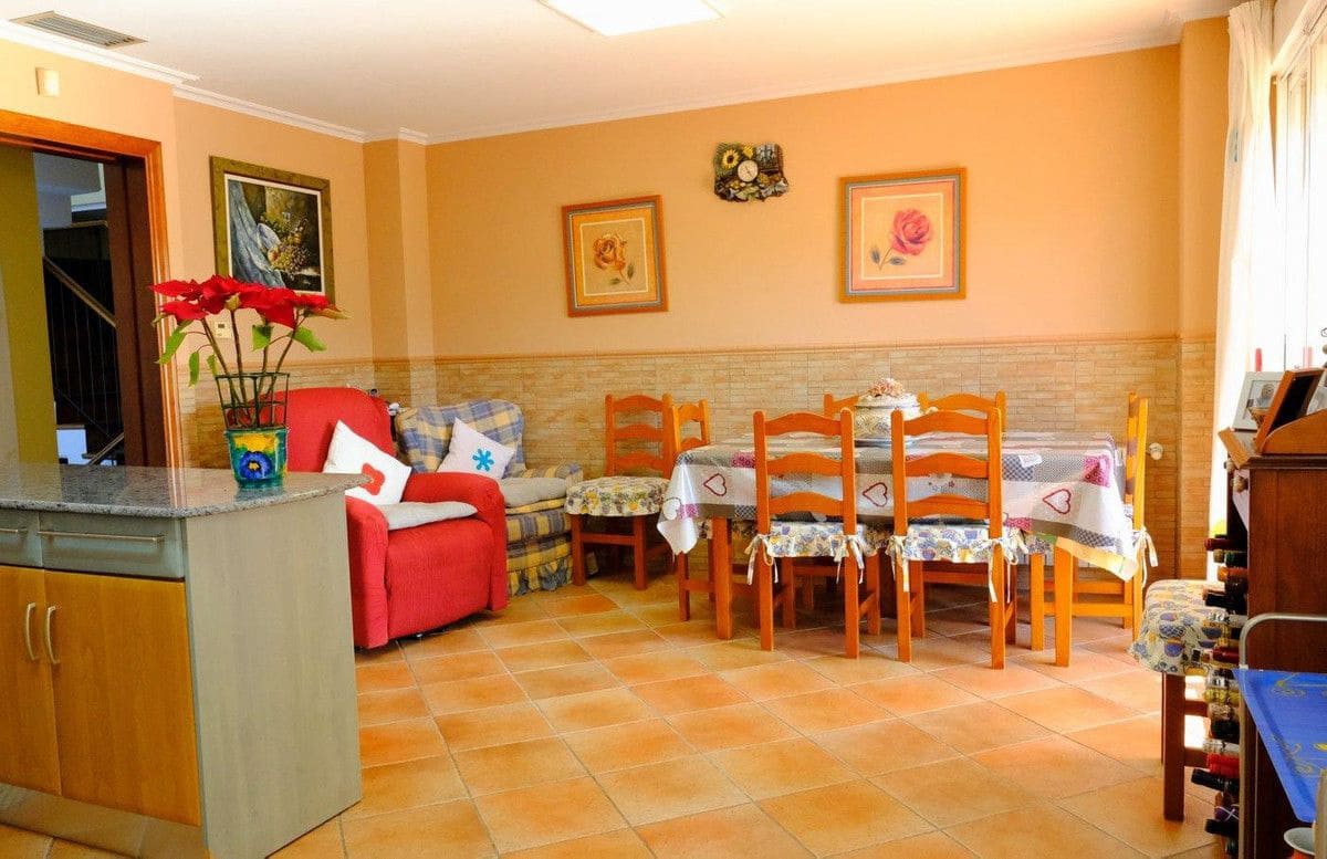 5 bedroom Villa for sale in Orihuela - € 675,000 (Ref: 10019207)