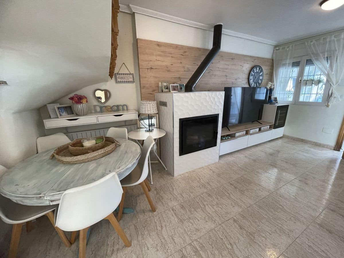 3 Zimmer Villa zu verkaufen in El Mojon mit Pool - 355.000 € (Ref: 10022648)
