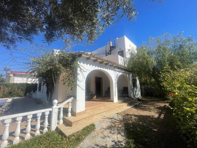 4 quarto Moradia para venda em Cabo Roig, Orihuela com piscina - 699 000 € (Ref: 10022650)