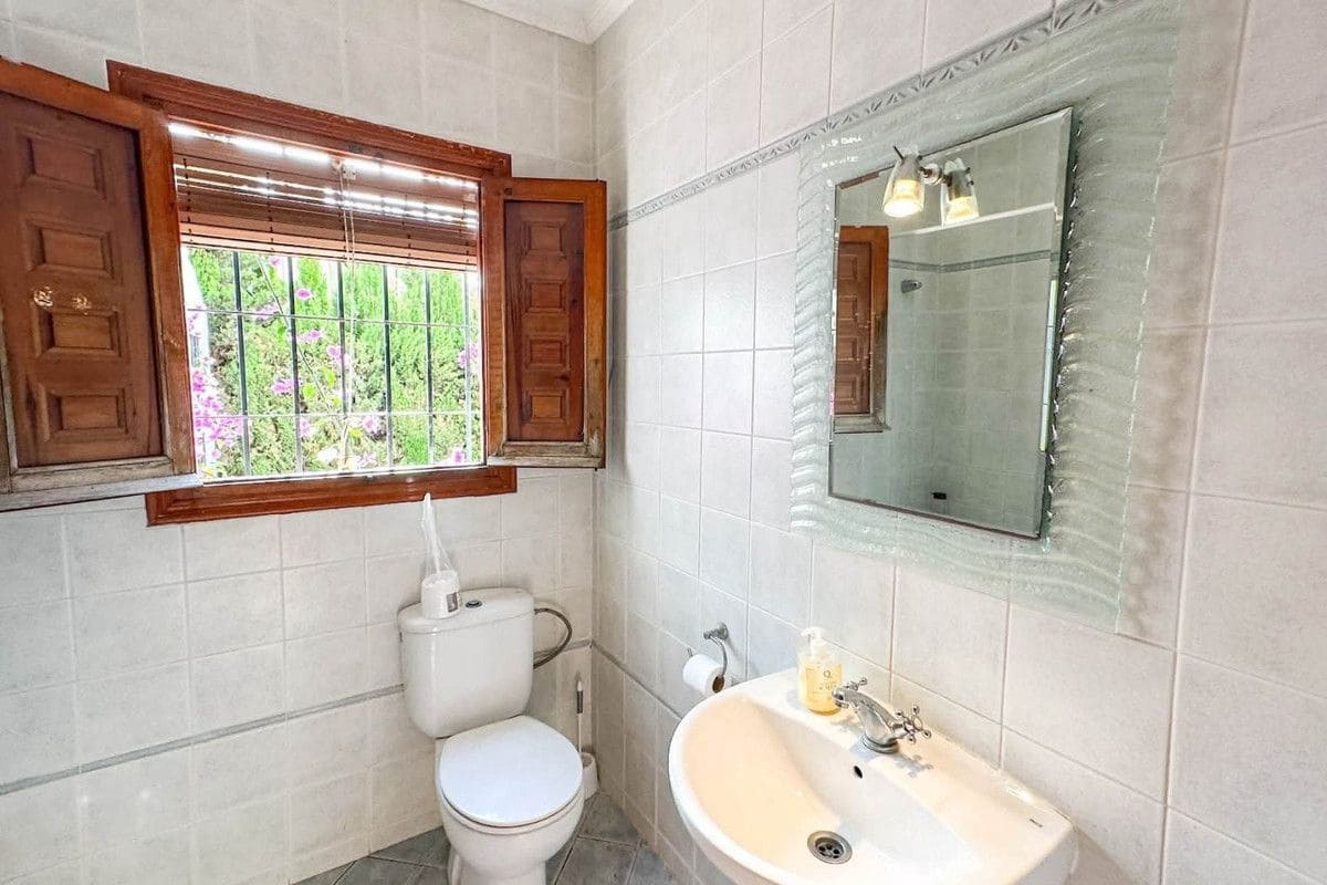 4 quarto Moradia para venda em Cabo Roig com piscina - 699 000 € (Ref: 10022650)