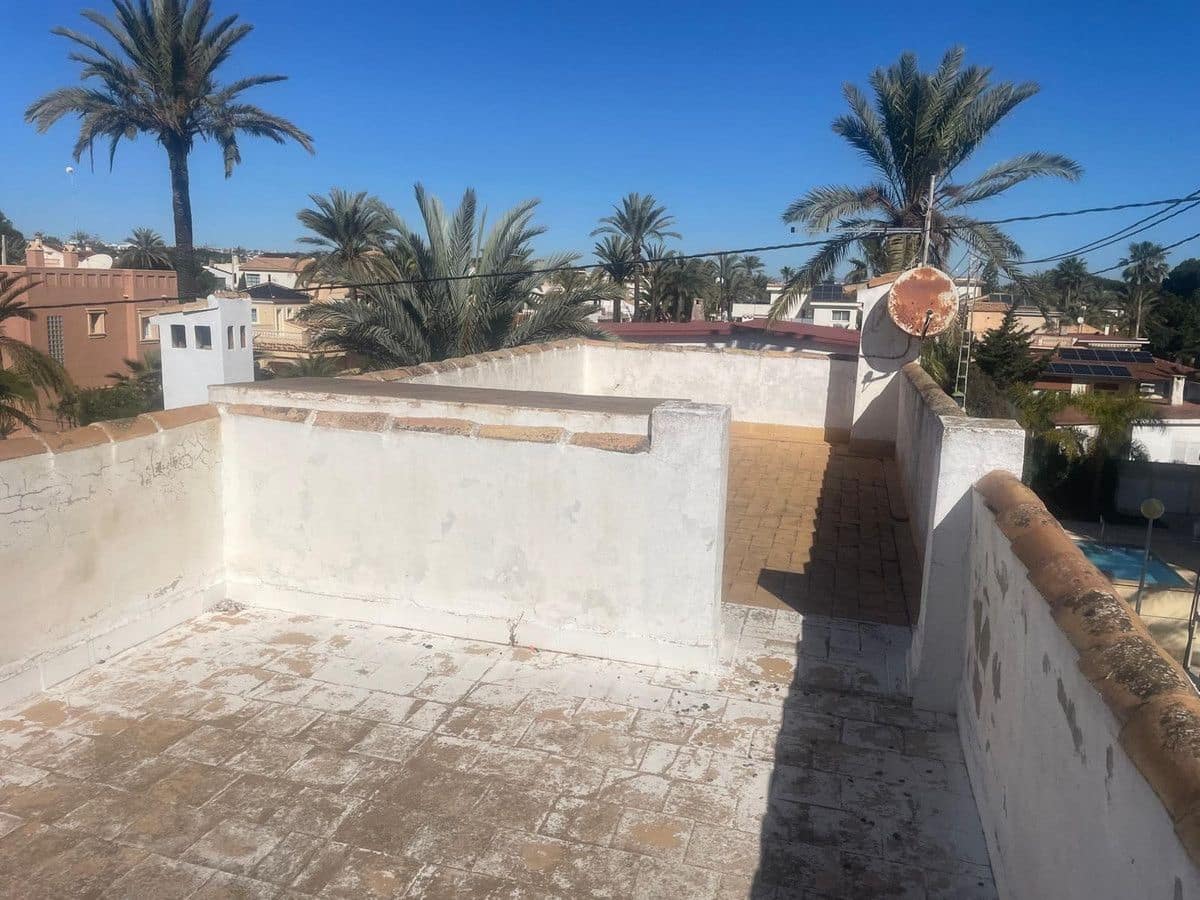 4 quarto Moradia para venda em Cabo Roig com piscina - 699 000 € (Ref: 10022650)