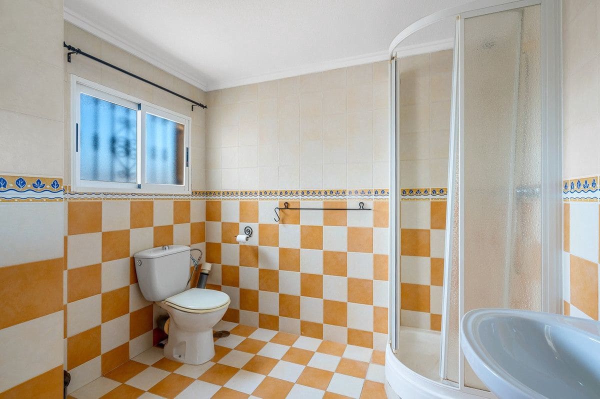4 chambre Villa/Maison à vendre à La Zenia avec piscine - 359 000 € (Ref: 10022651)