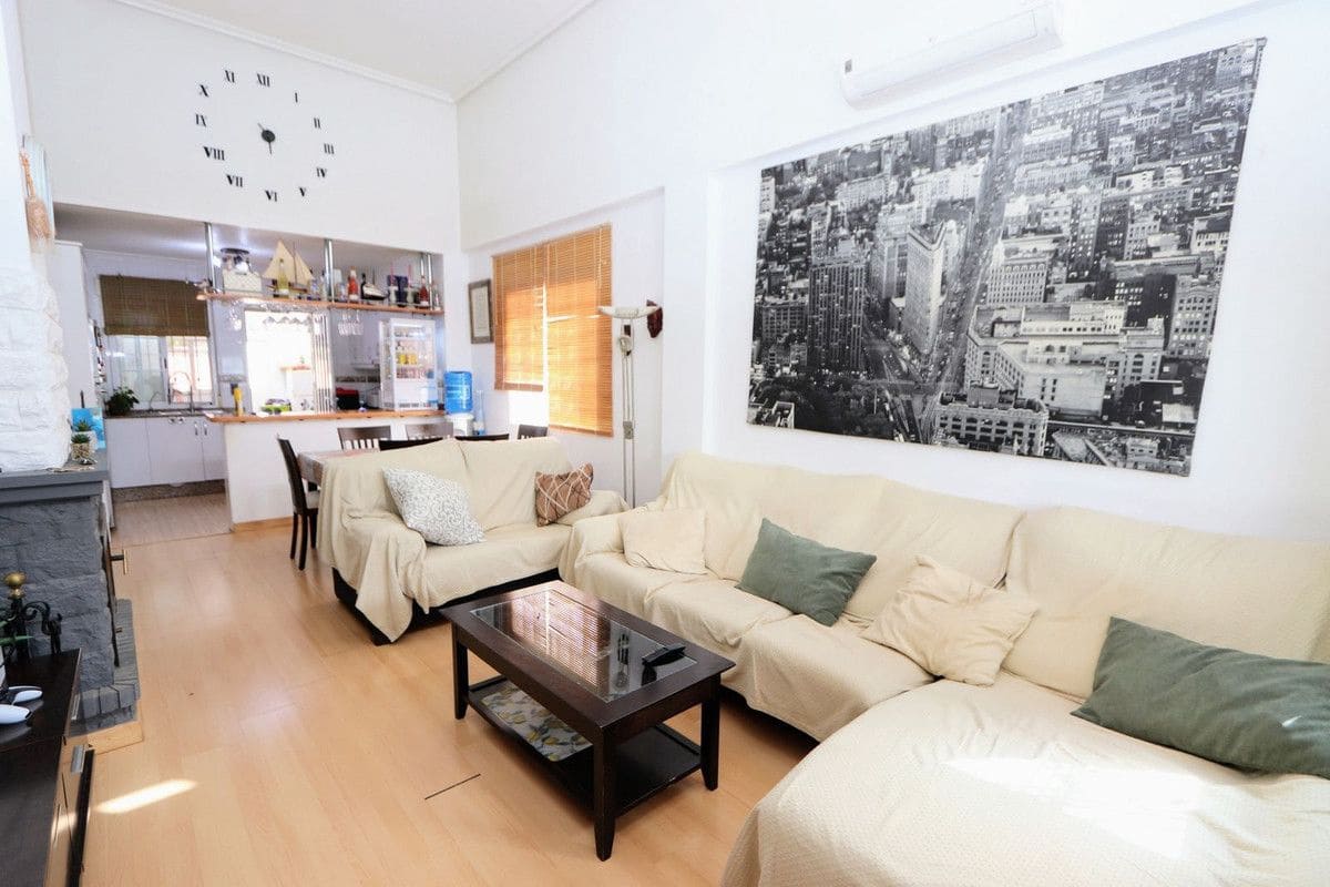 Chalet de 4 habitaciones en Sucina en venta con piscina - 260.000 € (Ref: 10022653)