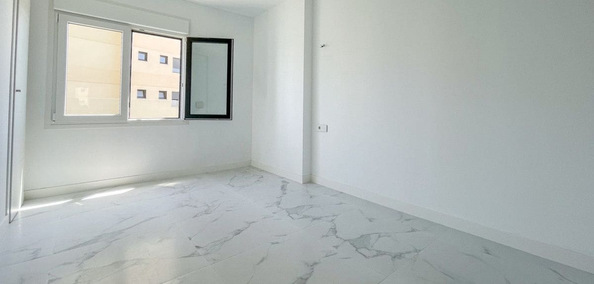 3 quarto Apartamento para venda em Orihuela Costa com piscina - 579 900 € (Ref: 10022654)