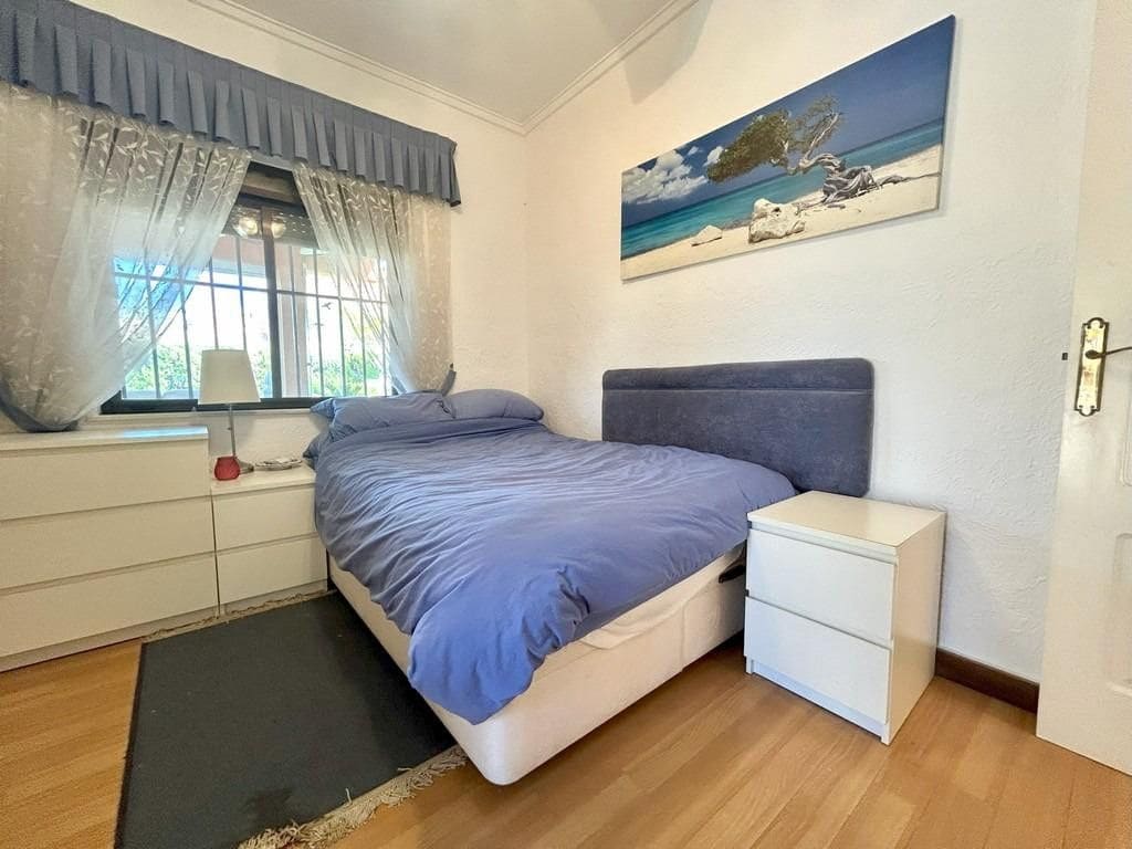 3 soveværelse Villa til salg i Orihuela Costa med swimmingpool - € 790.000 (Ref: 10022656)
