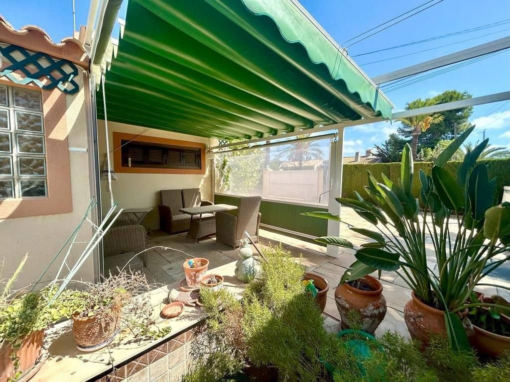 3 soveværelse Villa til salg i Orihuela Costa med swimmingpool - € 790.000 (Ref: 10022656)