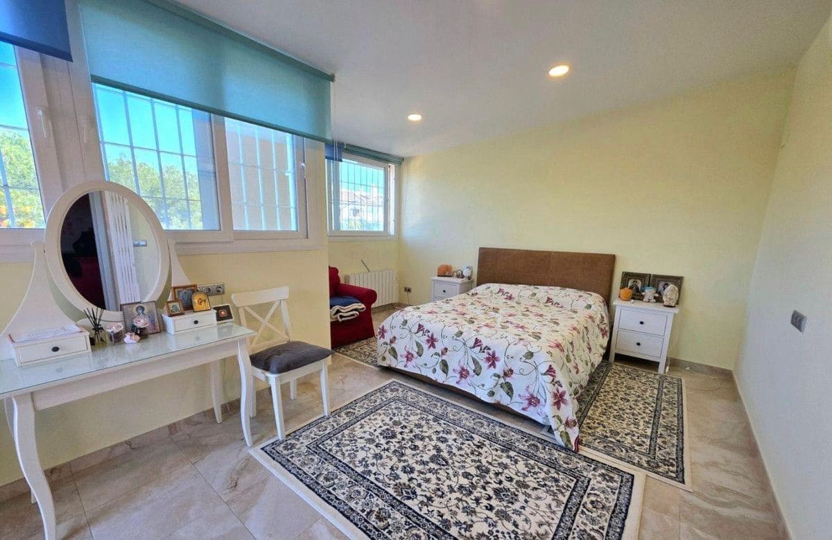5 camera da letto Villa in vendita in Campoamor con piscina - 739.000 € (Rif: 10022659)