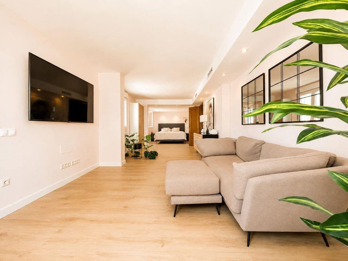 4 slaapkamer Villa te koop in Pilar de la Horadada met zwembad - € 1.225.000 (Ref: 10022660)