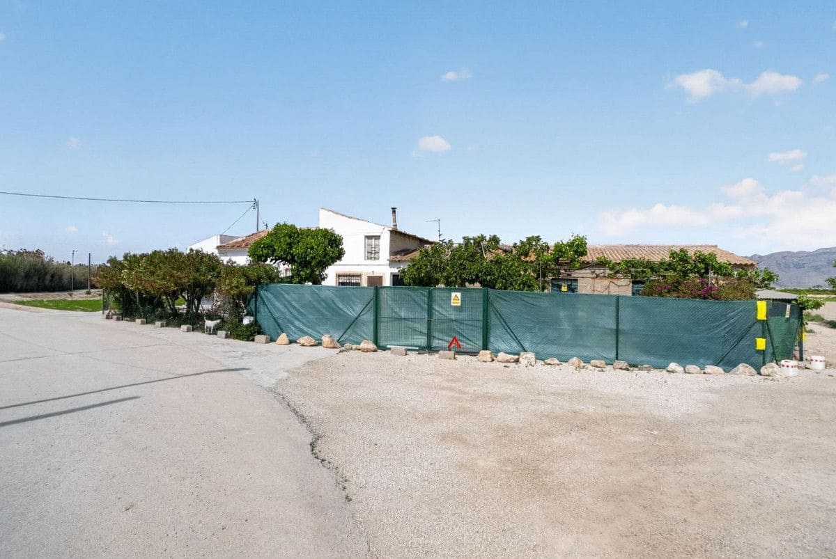 3 soverom Finca/Herregård til salgs i Orihuela - € 150 000 (Ref: 10022663)