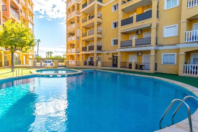 Apartamento de 2 habitaciones en Torreblanca, Torrevieja en venta con piscina - 199.000 € (Ref: 10022664)