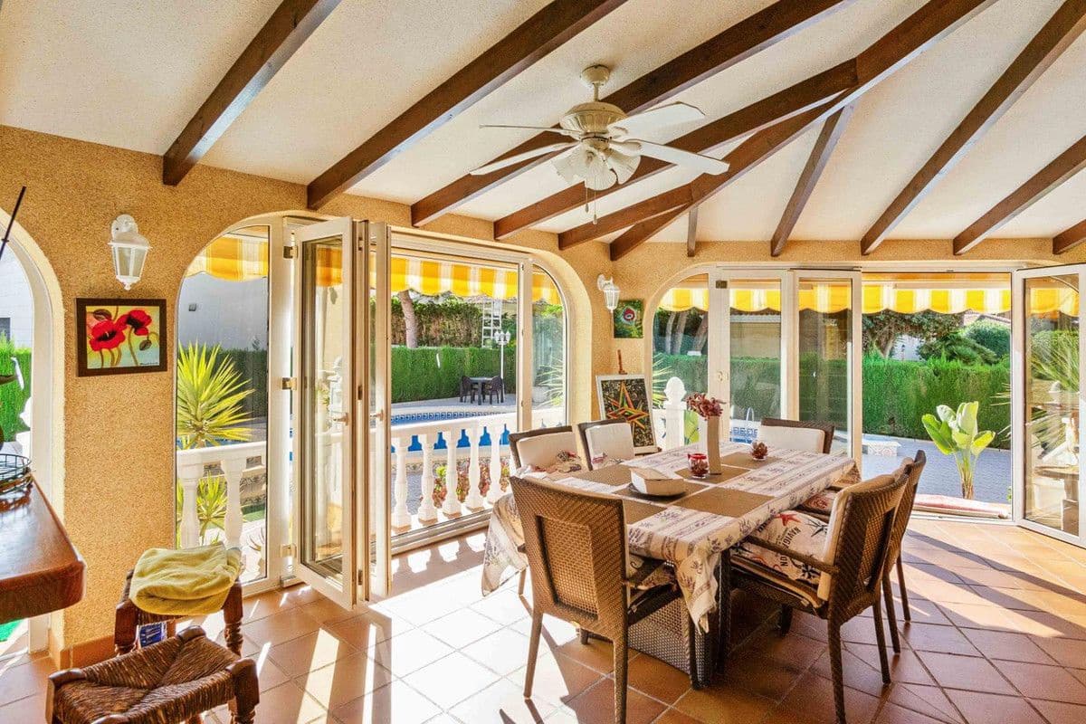 3 sypialnia Willa na sprzedaż w Cabo Roig z basenem - 1 550 000 € (Ref: 10022666)
