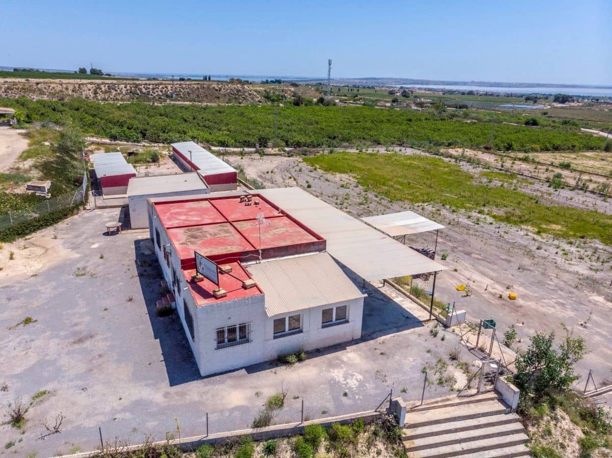 2 sovrum Finca/Hus på landet till salu i Los Montesinos - 380 000 € (Ref: 10022668)