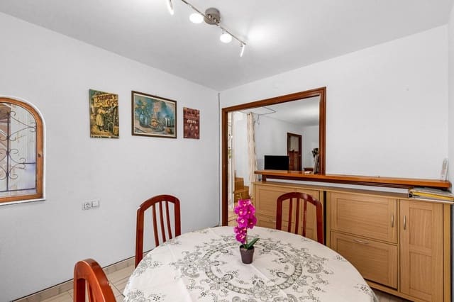 3 bedroom Villa for sale in Playa del Cura, Torrevieja - € 155,000 (Ref: 10022669)