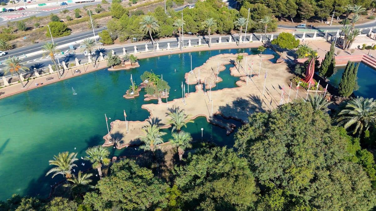 2 soverom Leilighet til salgs i Torrevieja - € 154 900 (Ref: 10022671)