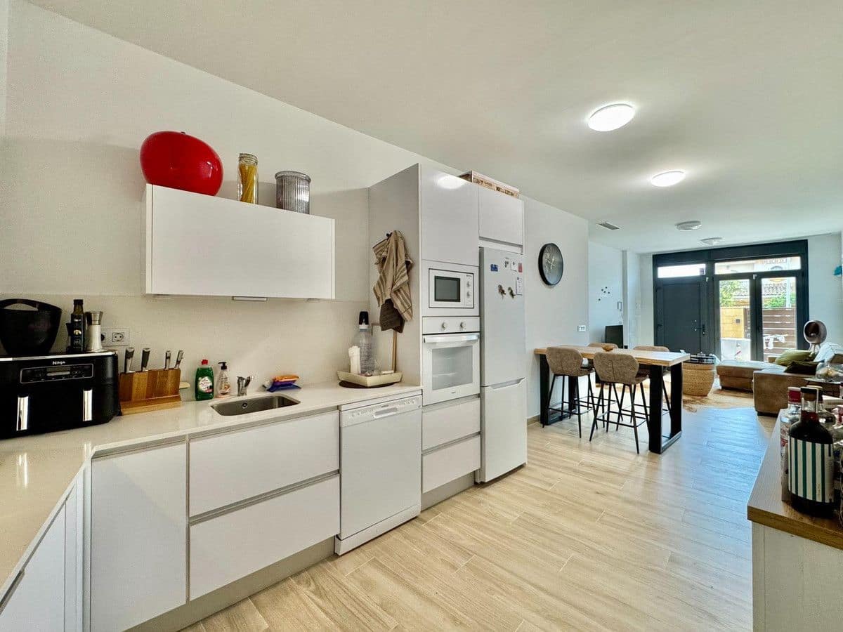Apartamento de 2 habitaciones en Santiago de la Ribera en venta - 225.000 € (Ref: 10022673)