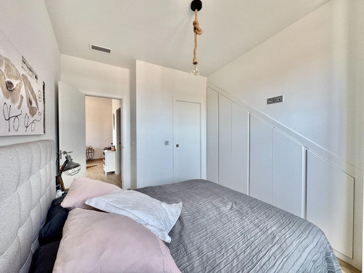 Apartamento de 2 habitaciones en Santiago de la Ribera en venta - 225.000 € (Ref: 10022673)