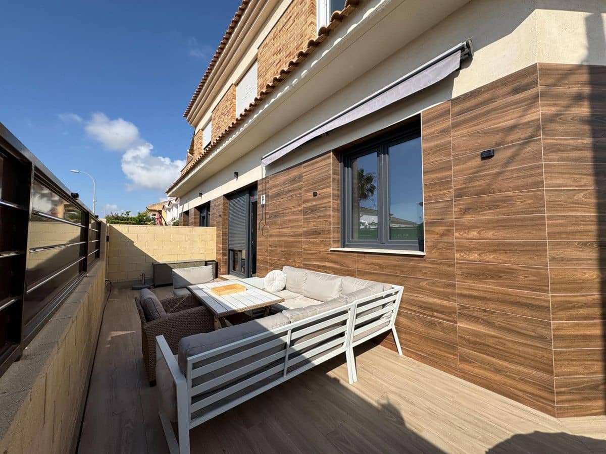 Apartamento de 2 habitaciones en Santiago de la Ribera en venta - 225.000 € (Ref: 10022673)