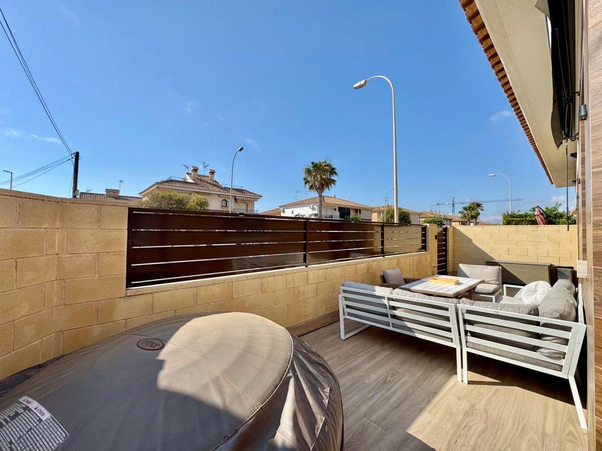 Apartamento de 2 habitaciones en Santiago de la Ribera en venta - 225.000 € (Ref: 10022673)