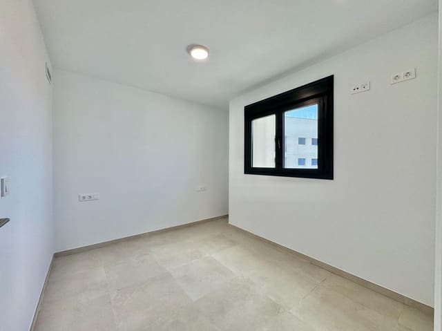 3 slaapkamer Appartement te koop in Alicante stad met zwembad - € 320.000 (Ref: 10022675)