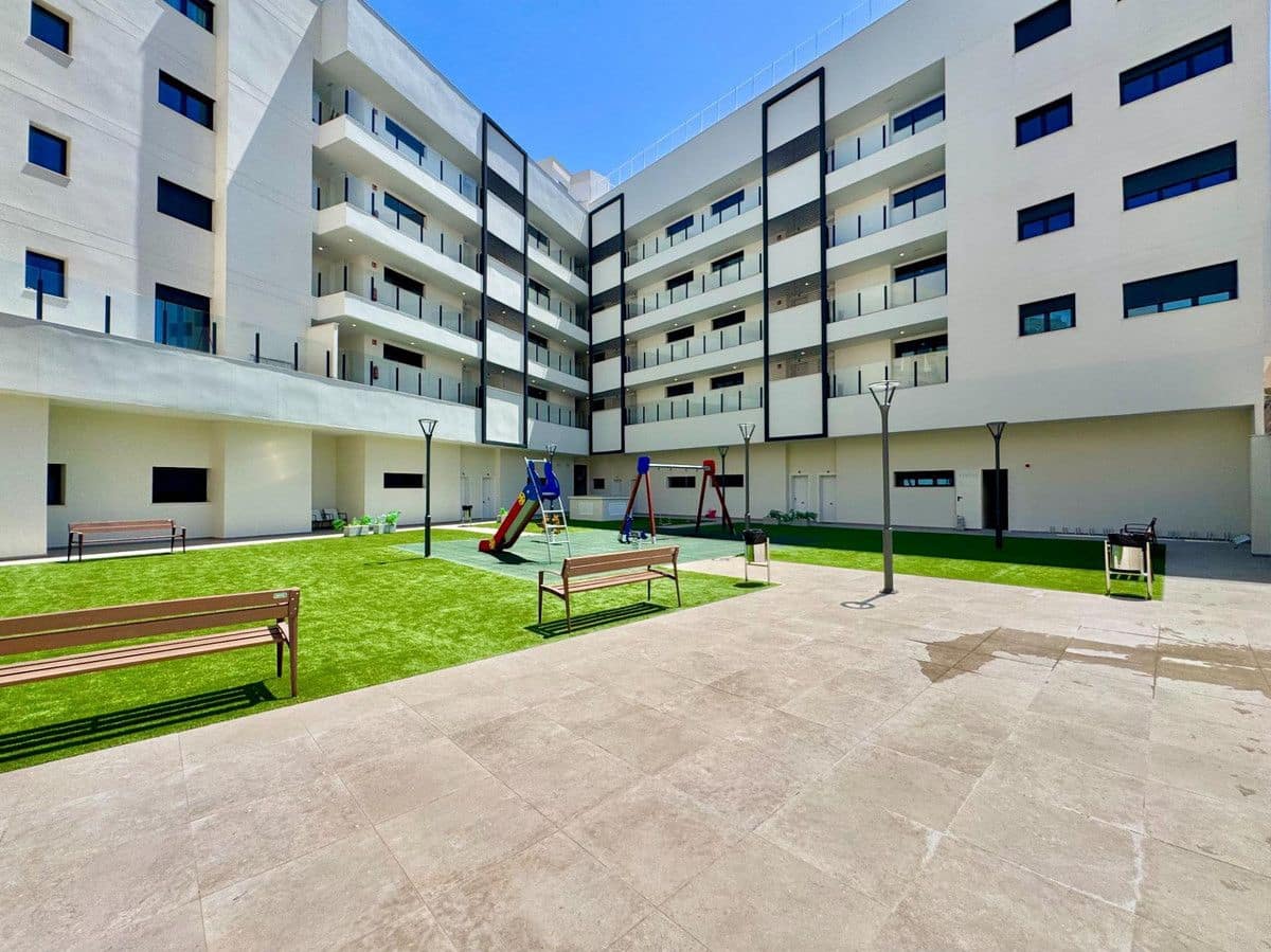 3 slaapkamer Appartement te koop in Alicante stad met zwembad - € 320.000 (Ref: 10022675)