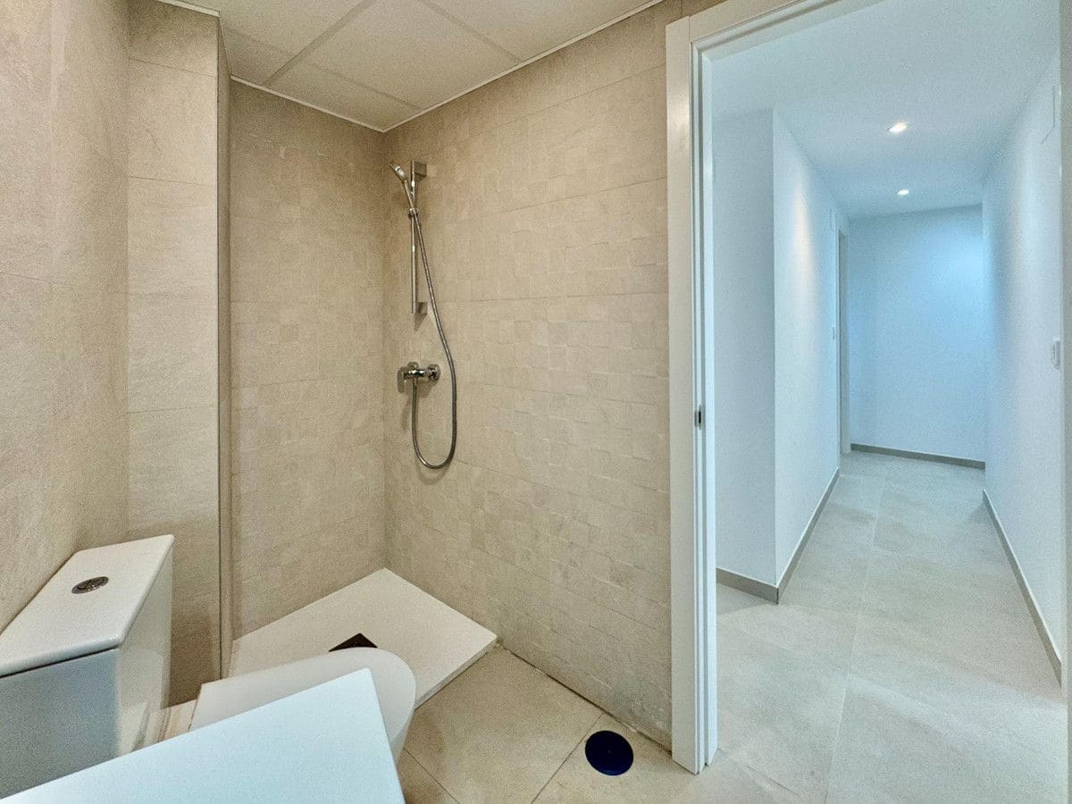 3 slaapkamer Appartement te koop in Alicante stad met zwembad - € 320.000 (Ref: 10022675)