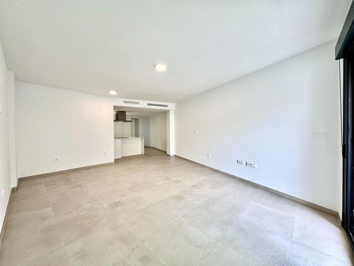 3 slaapkamer Appartement te koop in Alicante stad met zwembad - € 320.000 (Ref: 10022675)