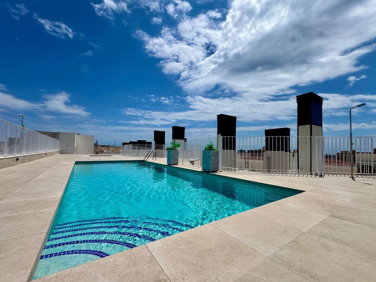 3 slaapkamer Appartement te koop in Alicante stad met zwembad - € 320.000 (Ref: 10022675)