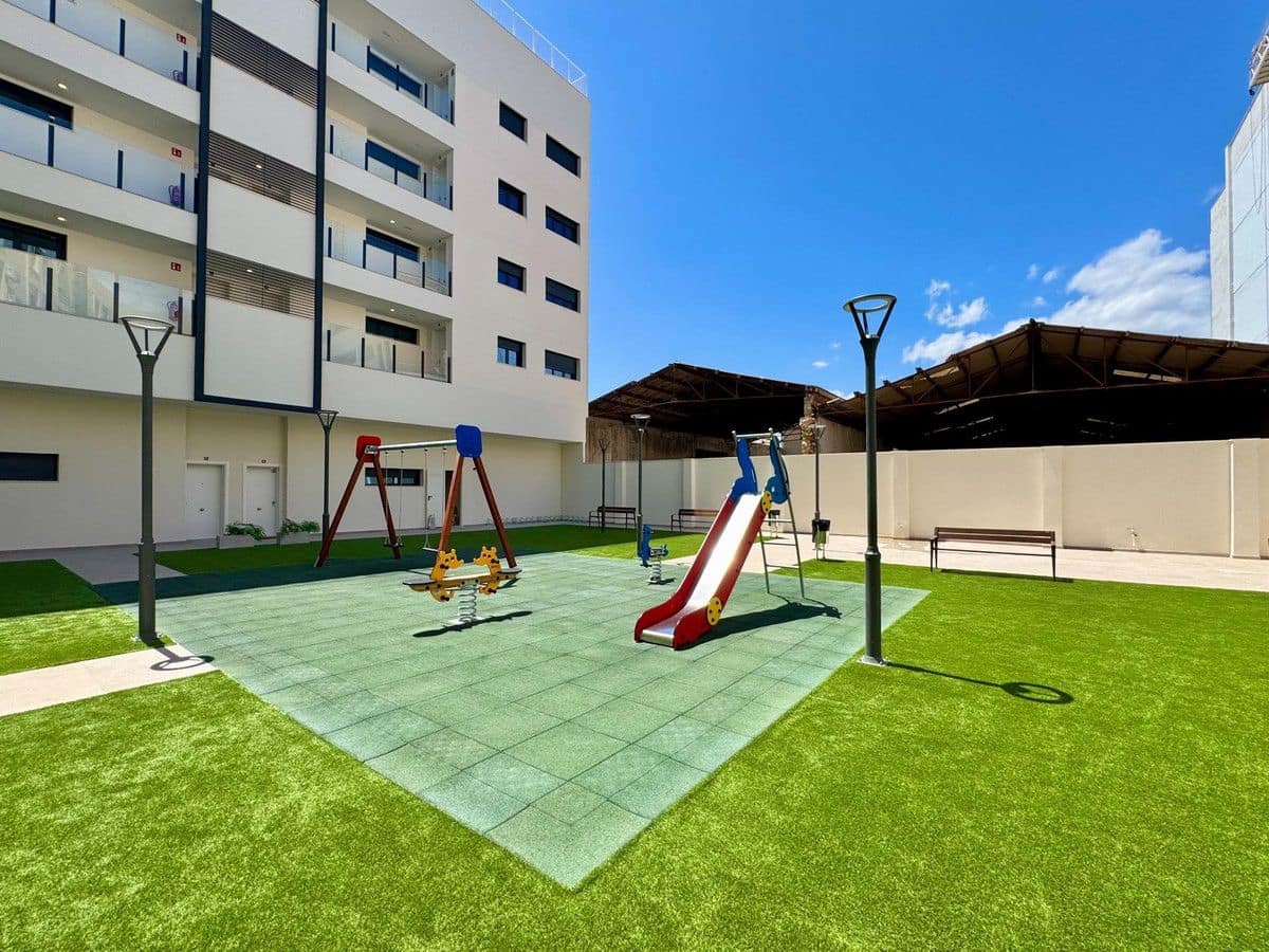 3 slaapkamer Appartement te koop in Alicante stad met zwembad - € 320.000 (Ref: 10022675)