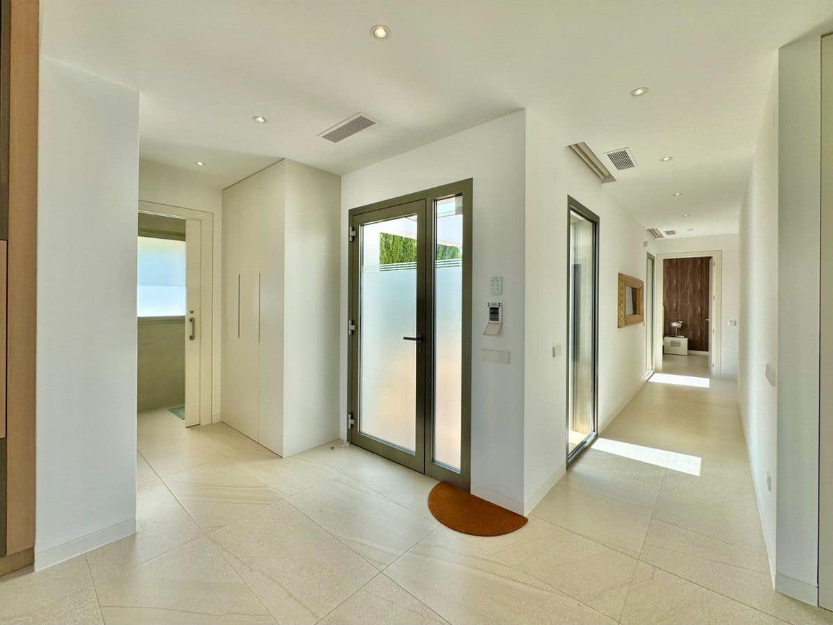 3 sypialnia Willa na sprzedaż w Las Colinas Golf z basenem - 1 390 000 € (Ref: 10022677)