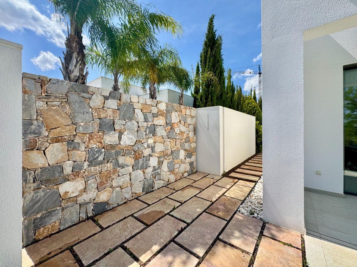 3 sypialnia Willa na sprzedaż w Las Colinas Golf z basenem - 1 390 000 € (Ref: 10022677)