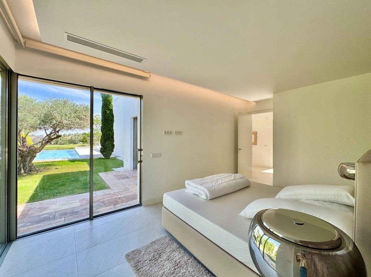 3 sypialnia Willa na sprzedaż w Las Colinas Golf z basenem - 1 390 000 € (Ref: 10022677)