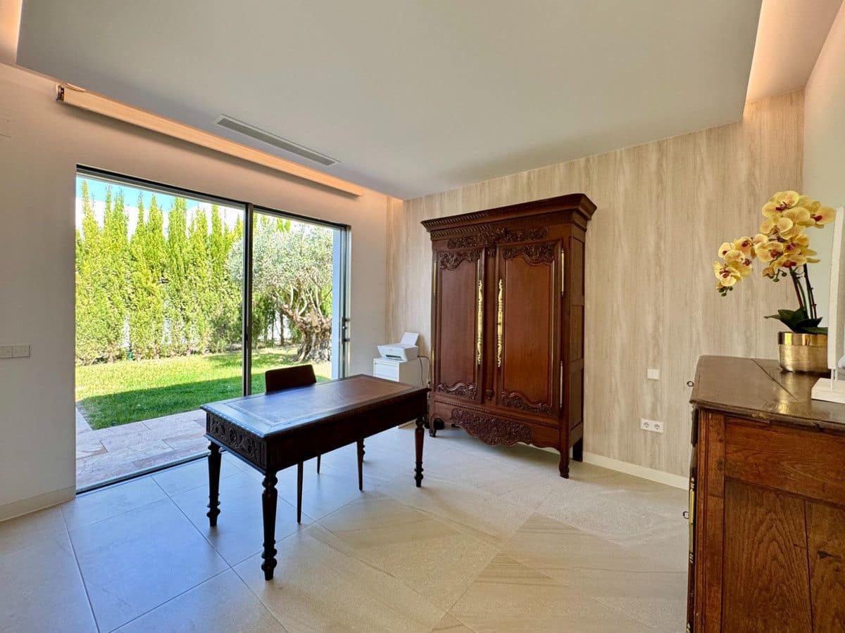 3 sypialnia Willa na sprzedaż w Las Colinas Golf z basenem - 1 390 000 € (Ref: 10022677)