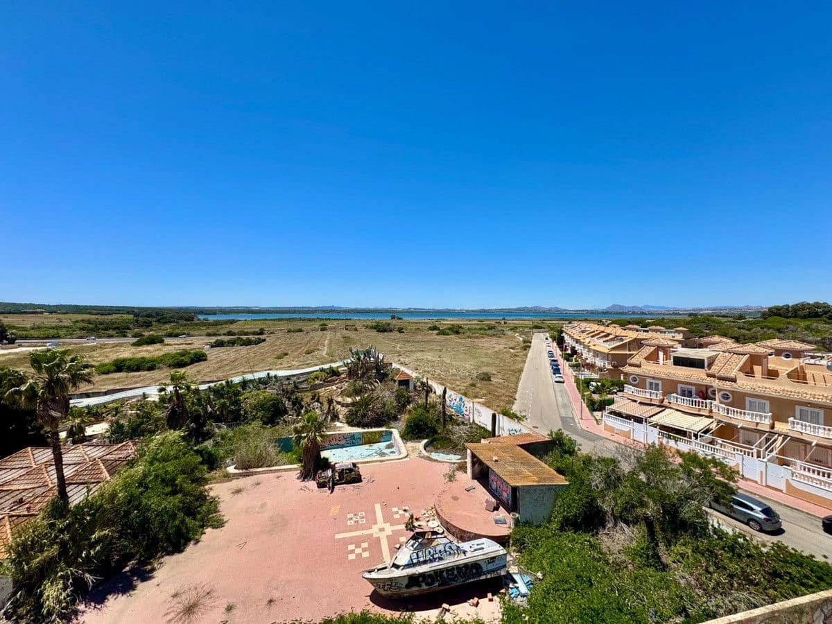 Apartamento de 2 habitaciones en Guardamar del Segura en venta con piscina - 172.900 € (Ref: 10022678)