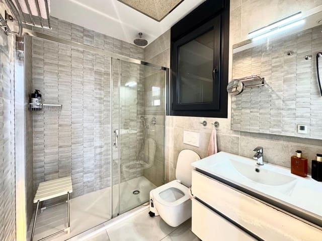 4 soveværelse Villa til salg i Lomas de Cabo Roig - Los Dolses, Orihuela med swimmingpool - € 735.000 (Ref: 10022680)