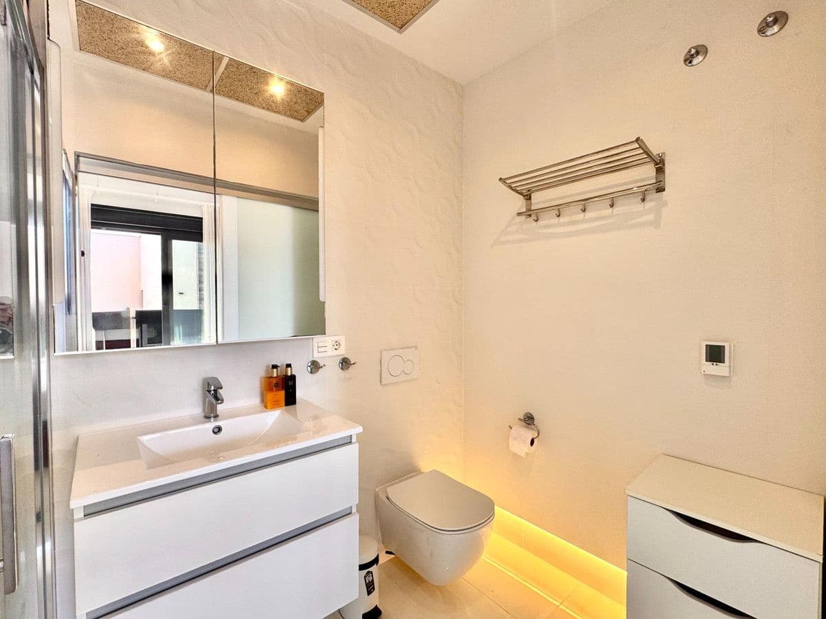 4 bedroom Villa for sale in Orihuela Costa with pool - € 735,000 (Ref: 10022680)
