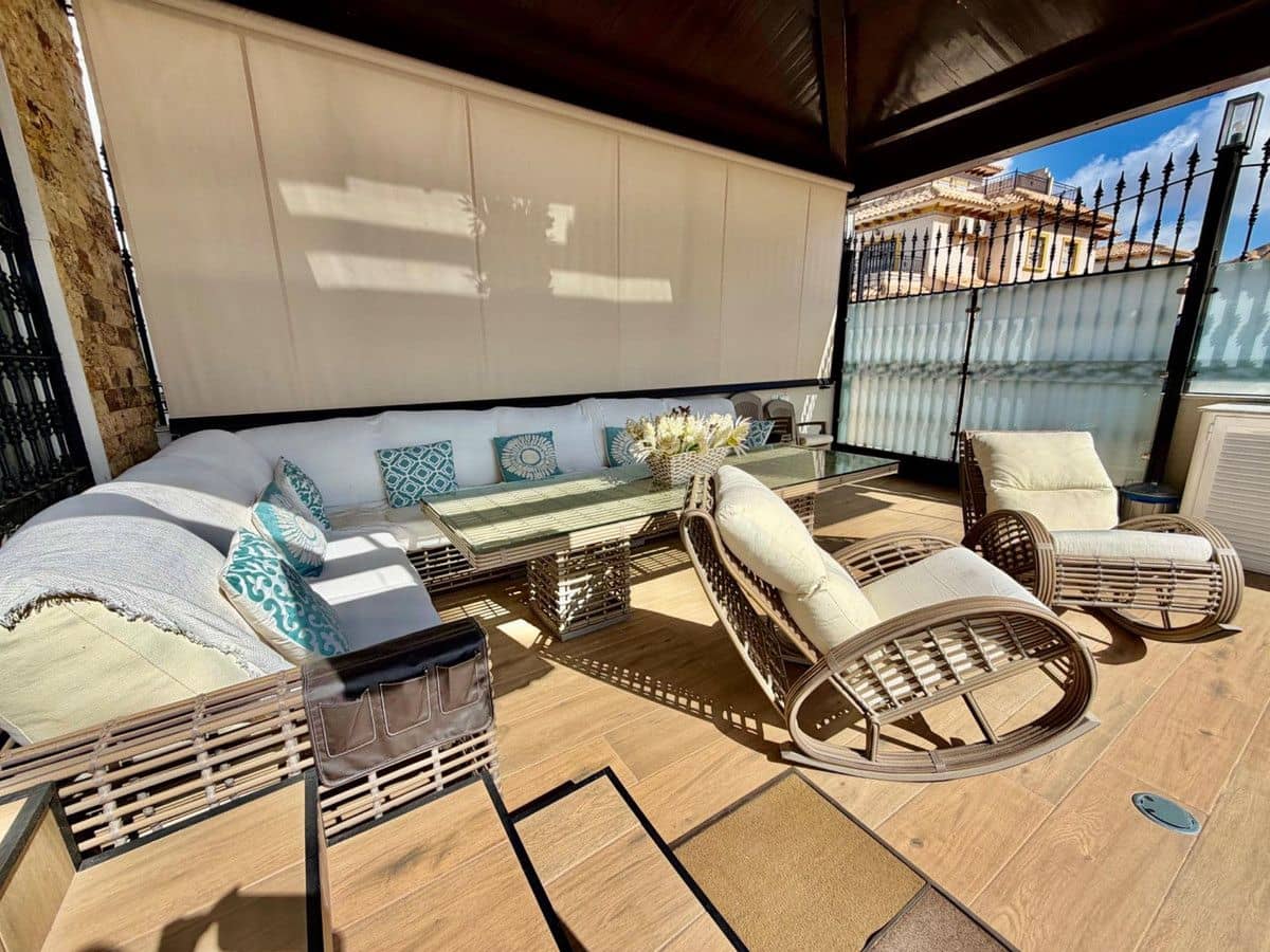 4 chambre Villa/Maison à vendre à La Zenia - 430 000 € (Ref: 10022681)