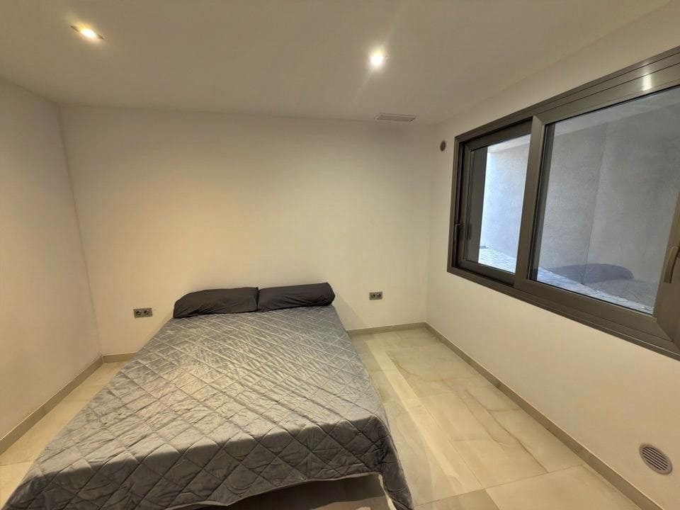 Chalet de 5 habitaciones en Villamartin en venta - 850.000 € (Ref: 10022682)