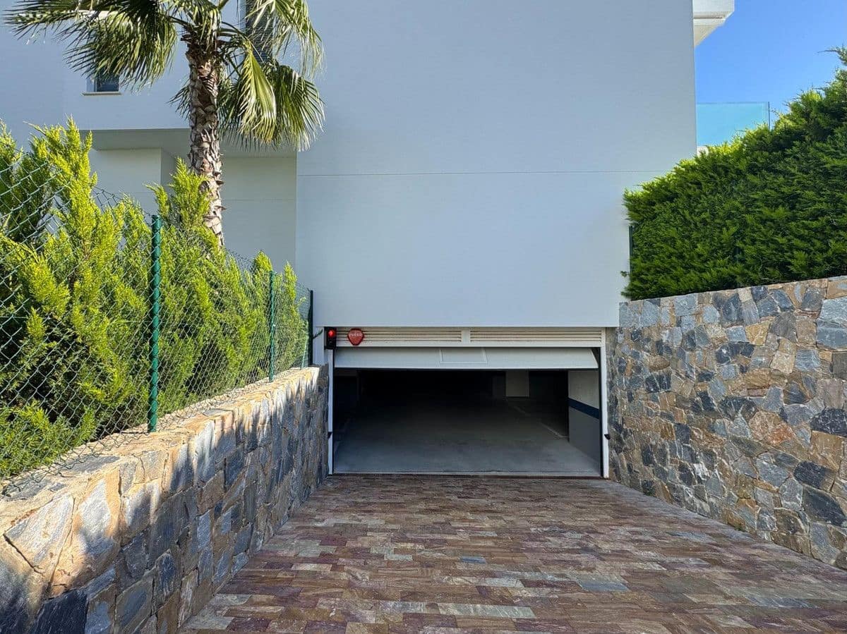 3 chambre Appartement à vendre à Las Colinas Golf avec piscine - 469 000 € (Ref: 10022685)