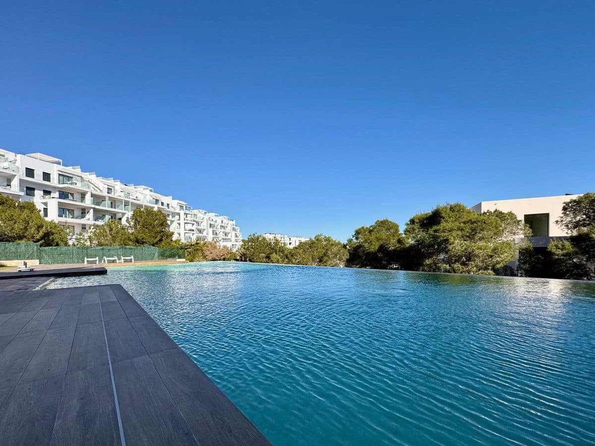 3 chambre Appartement à vendre à Las Colinas Golf avec piscine - 469 000 € (Ref: 10022685)
