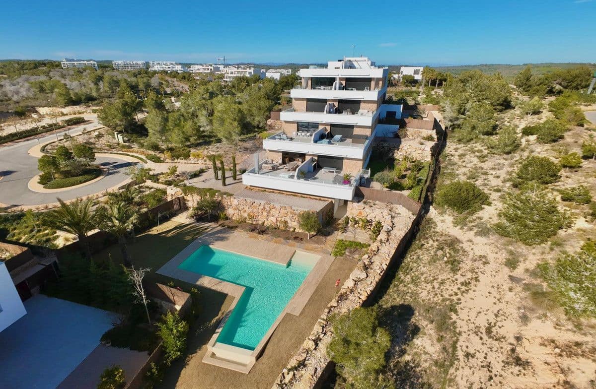 3 chambre Appartement à vendre à Las Colinas Golf avec piscine - 535 000 € (Ref: 10022686)
