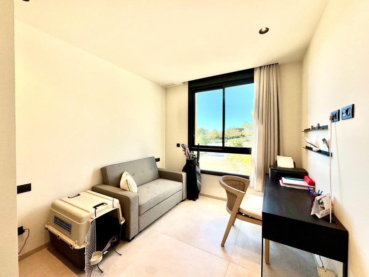 3 chambre Appartement à vendre à Las Colinas Golf avec piscine - 535 000 € (Ref: 10022686)